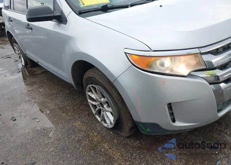 2013 Ford Edge Se z USA, uszkodzony, nr VIN 2FMDK3GC8DBE15113